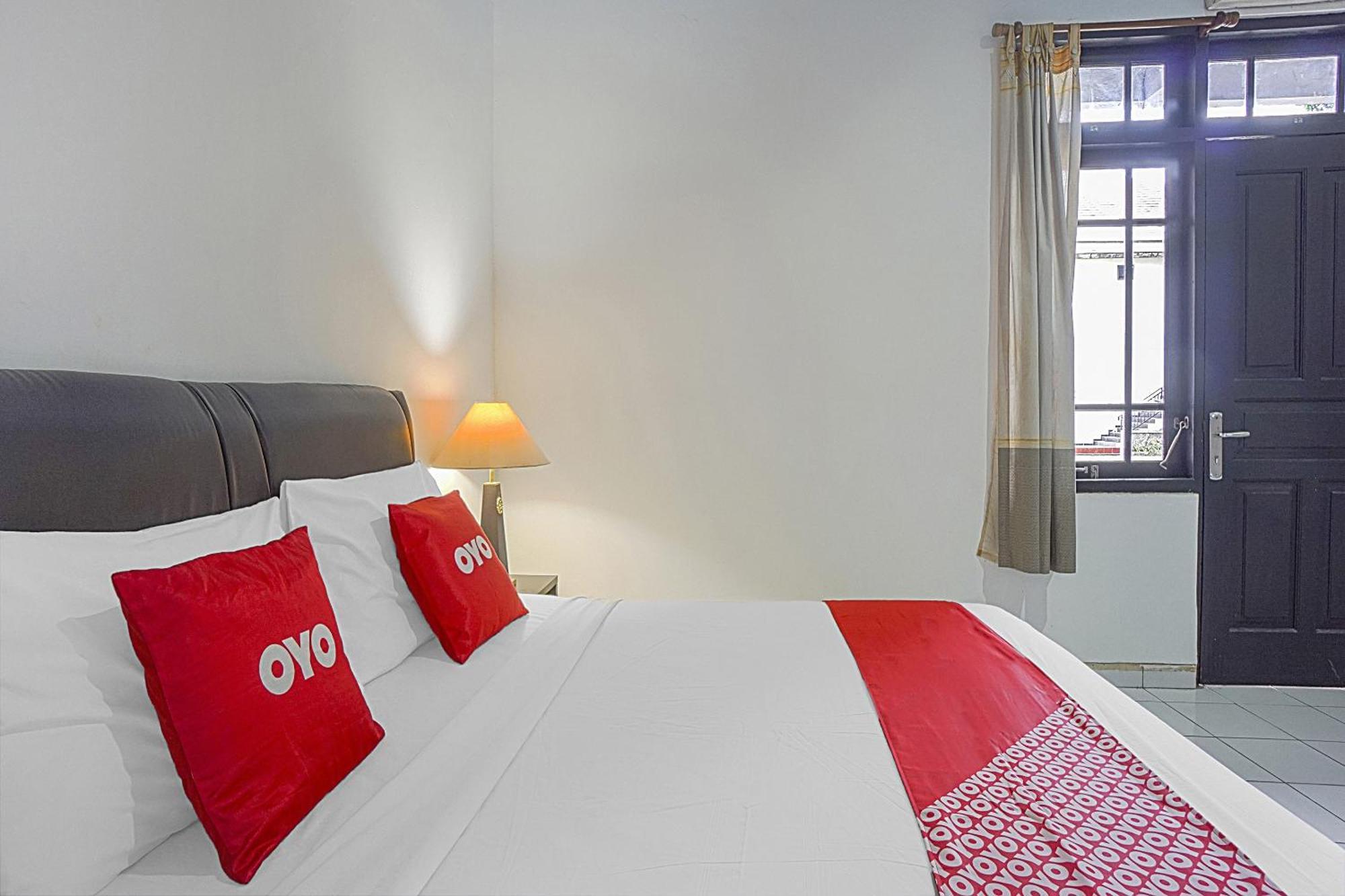 Hotel Oyo Life 90589 Palem Garden 3*